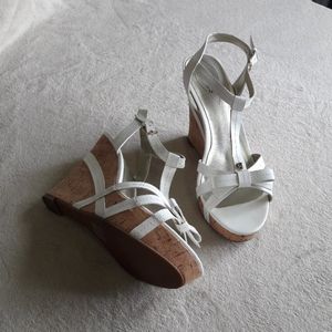 Guess White Sandal Wedges